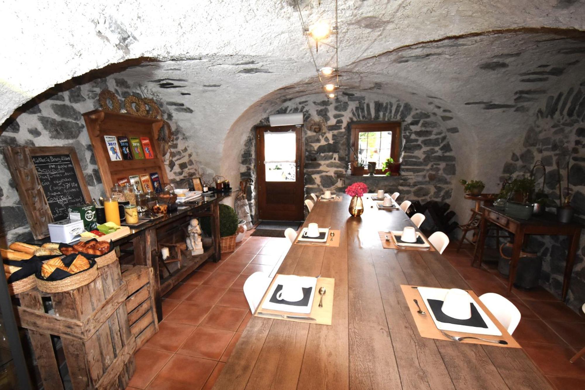 La Cle Des Bois Bed & Breakfast Le Bourg-dʼOisans Eksteriør bilde