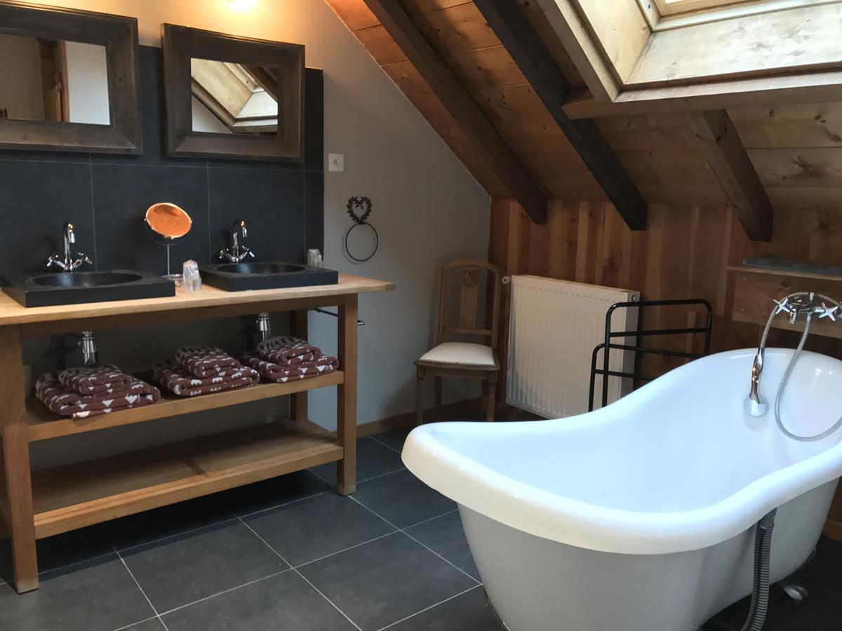 La Cle Des Bois Bed & Breakfast Le Bourg-dʼOisans Eksteriør bilde
