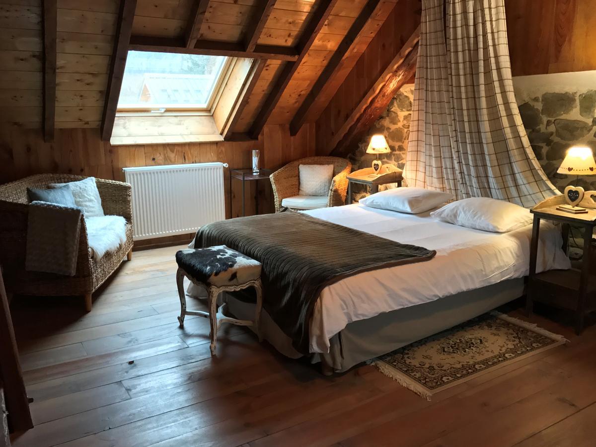 La Cle Des Bois Bed & Breakfast Le Bourg-dʼOisans Eksteriør bilde
