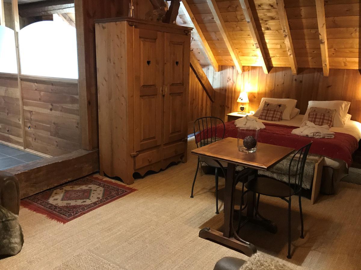 La Cle Des Bois Bed & Breakfast Le Bourg-dʼOisans Eksteriør bilde